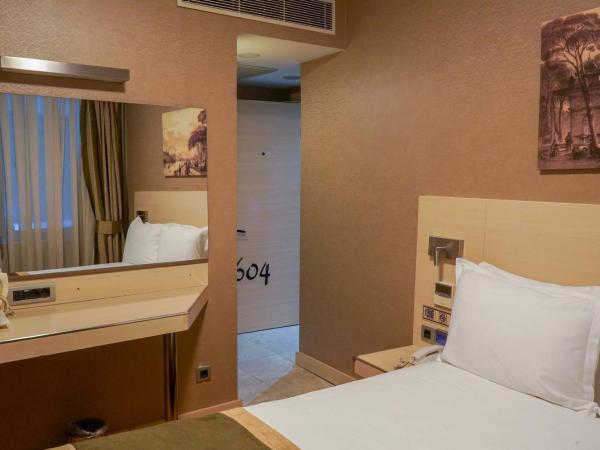 Hotel Troya : photo 7 de la chambre chambre double ou lits jumeaux Économique