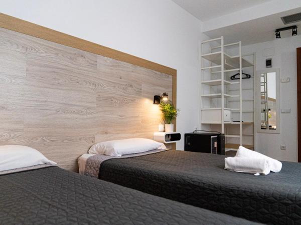 Hotel Ridomar 365 : photo 3 de la chambre chambre lits jumeaux