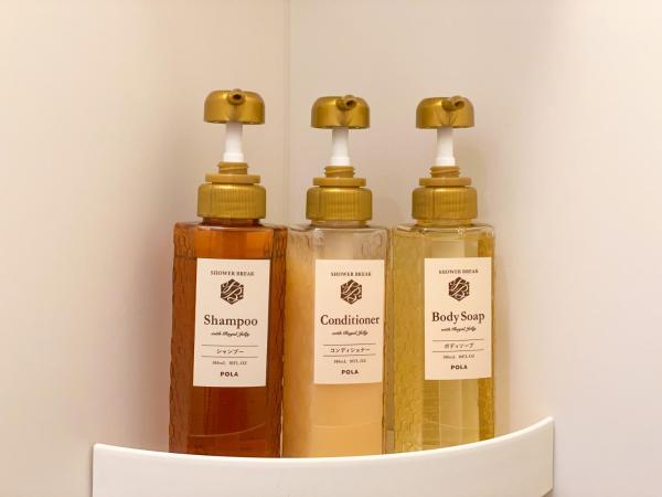 Guesthouse KOBE YAMATOMUSUBI : photo 7 de la chambre chambre lits jumeaux standard avec salle de bains commune