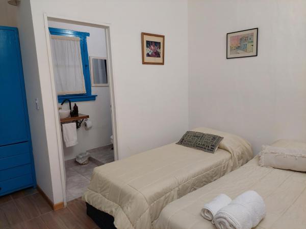 Aristobulo : photo 5 de la chambre chambre lits jumeaux avec salle de bains privative