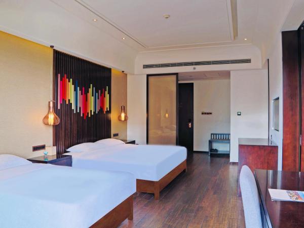 Mangrove Tree Resort World Sanya Bay-Coconut : photo 2 de la chambre elegant king family room