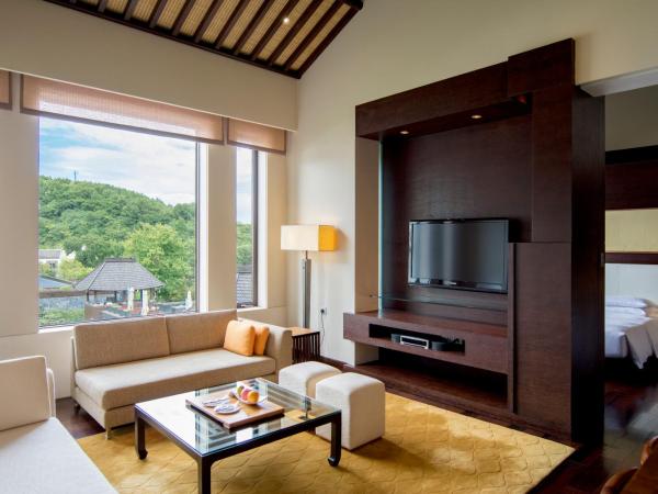 Park Hyatt Ningbo Resort & Spa : photo 2 de la chambre suite