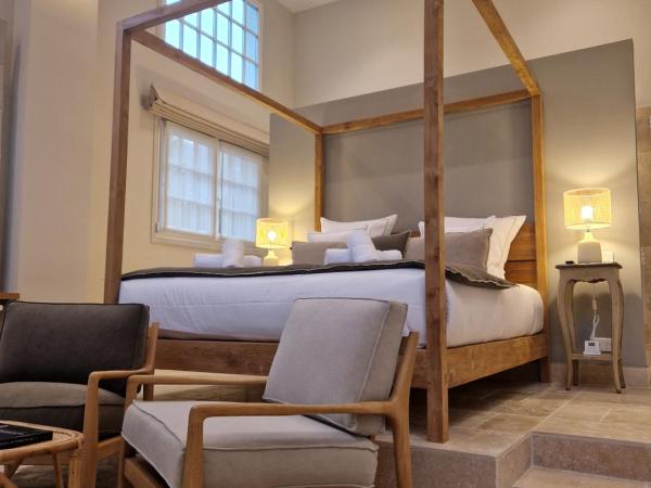 Au Moulin Saint Nicol - Honfleur : photo 8 de la chambre chambre 1 : suite junior climatisée - accès à la terrasse