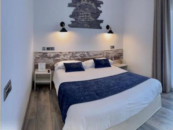 Hotel Bella Dolores : photo 5 de la chambre chambre familiale supérieure