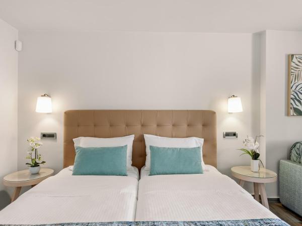 Akti Taygetos - Conference Resort : photo 3 de la chambre bungalow confort - vue sur jardin