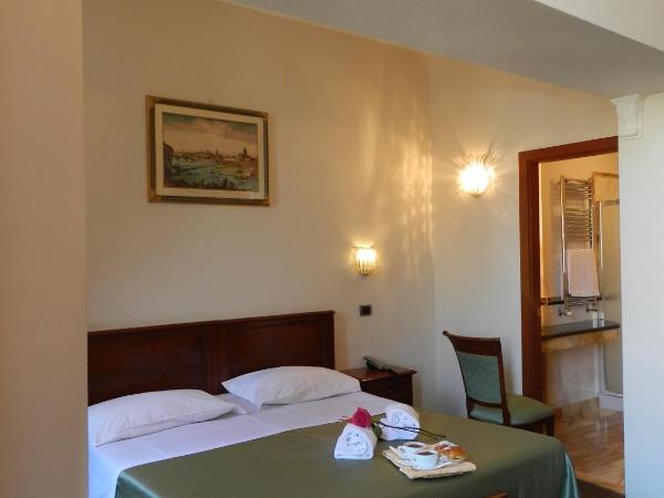 Domus Florentiae Hotel : photo 3 de la chambre chambre triple