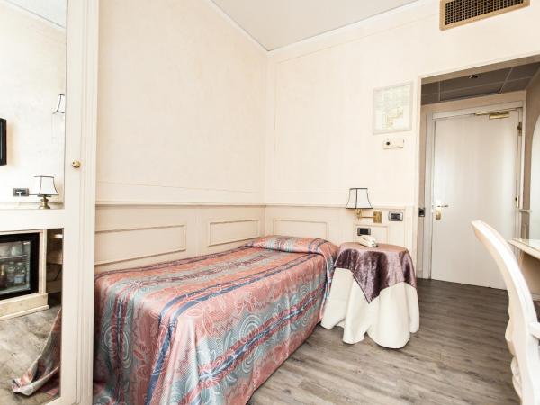 Hotel San Luca : photo 6 de la chambre chambre simple