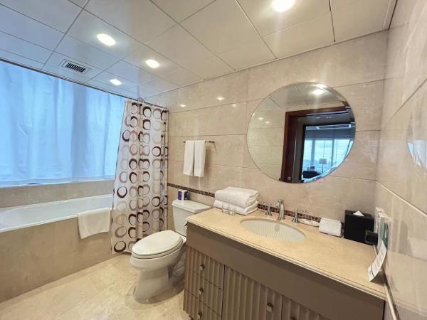 Shanghai Centre Serviced Apartment : photo 5 de la chambre penthouse 2 chambres (petit-déjeuner inclus)