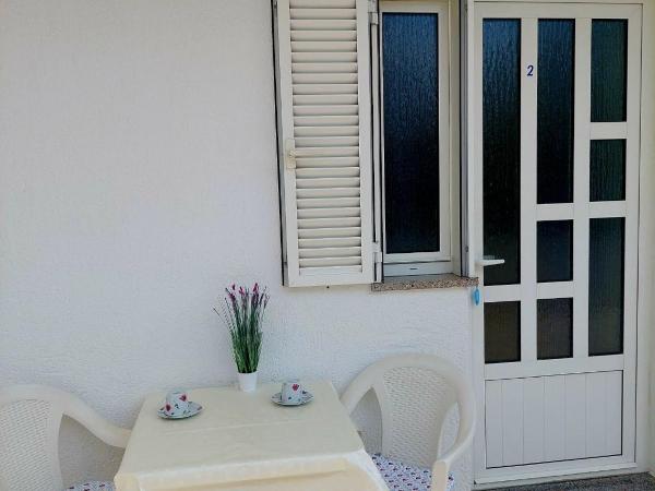 Rooms Hodanić : photo 10 de la chambre chambre double avec terrasse