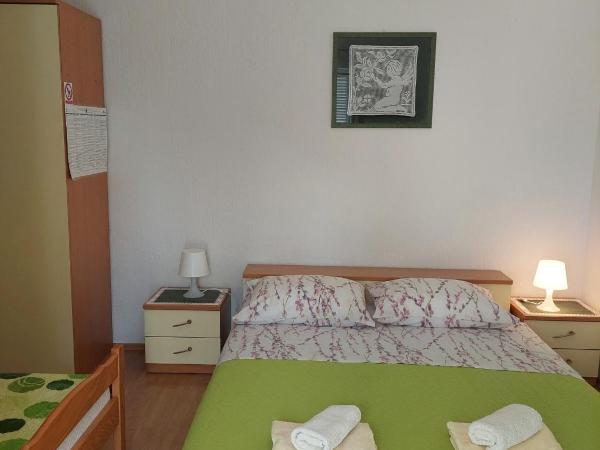 Rooms Hodanić : photo 7 de la chambre chambre triple