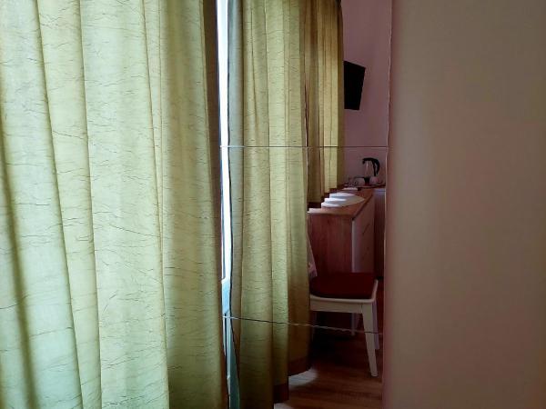 Rooms Hodanić : photo 6 de la chambre chambre double - vue sur jardin