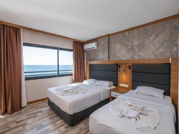 Hotel Sunday Beach : photo 2 de la chambre chambre double - vue sur mer