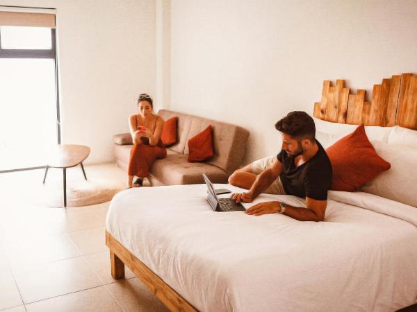 Nomads Hotel, Hostel & Rooftop Pool Cancun : photo 1 de la chambre chambre double supérieure