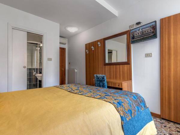 Hotel Casa Boccassini : photo 9 de la chambre chambre double standard