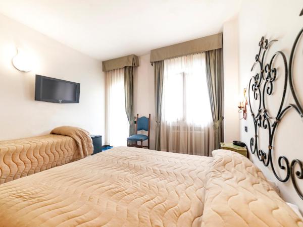 Hotel Terme Don Pepe : photo 3 de la chambre chambre familiale