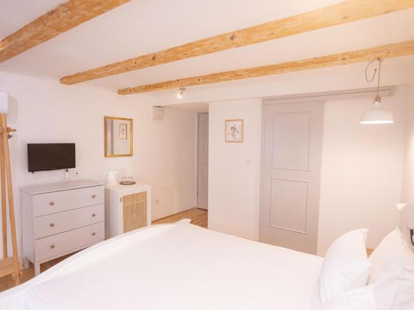 Casa Milina : photo 7 de la chambre chambre double avec salle de bains privative