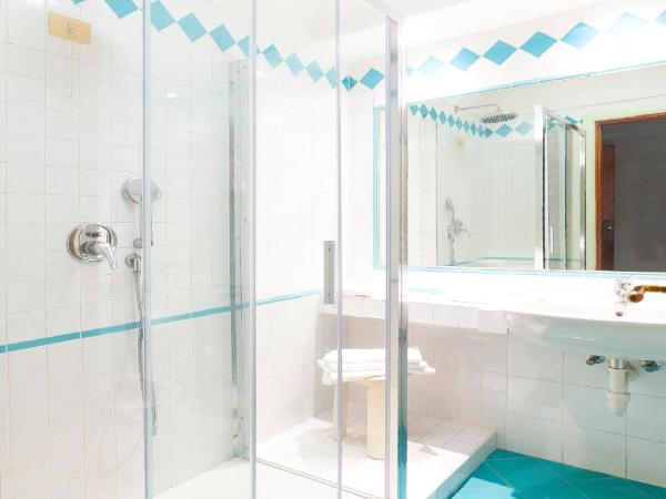 Hotel Terme Don Pepe : photo 5 de la chambre chambre familiale