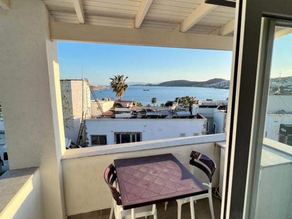 EXEN BY WEEKEND : photo 1 de la chambre chambre double deluxe avec balcon - vue sur mer