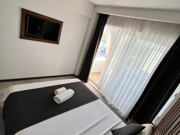 EXEN BY WEEKEND : photo 3 de la chambre chambre double deluxe avec balcon - vue sur mer