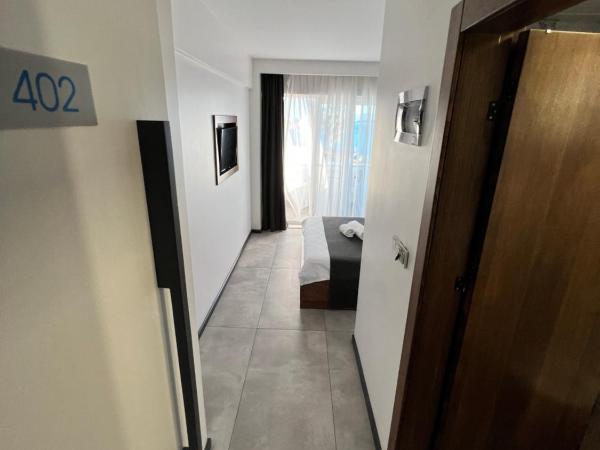 EXEN BY WEEKEND : photo 4 de la chambre chambre double deluxe avec balcon - vue sur mer