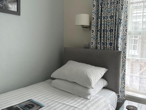 The Bar Convent Guest House : photo 9 de la chambre chambre simple