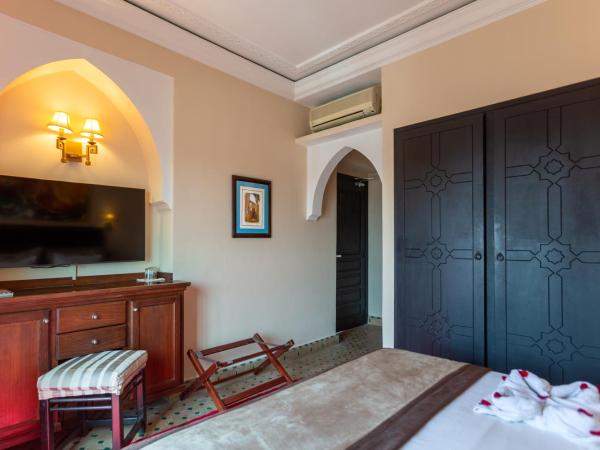 Le Caspien Boutique Hotel : photo 6 de la chambre chambre standard