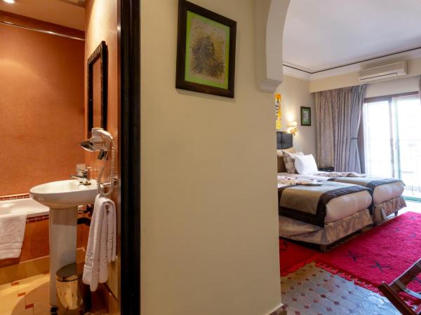 Le Caspien Boutique Hotel : photo 10 de la chambre chambre standard
