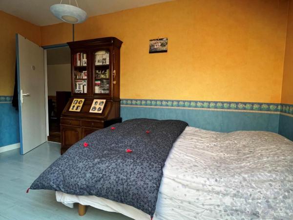 Gazonfier : photo 1 de la chambre chambre double avec salle de bains commune