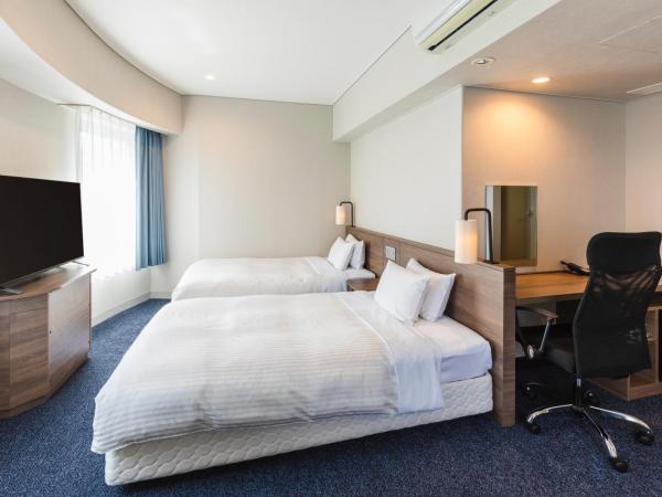 Sotetsu Fresa Inn Tokyo-Toyocho : photo 2 de la chambre chambre triple de luxe - fumeurs