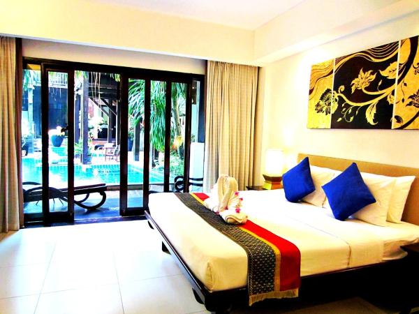 Yantarasri Resort : photo 3 de la chambre chambre lit king-size exécutive côté piscine