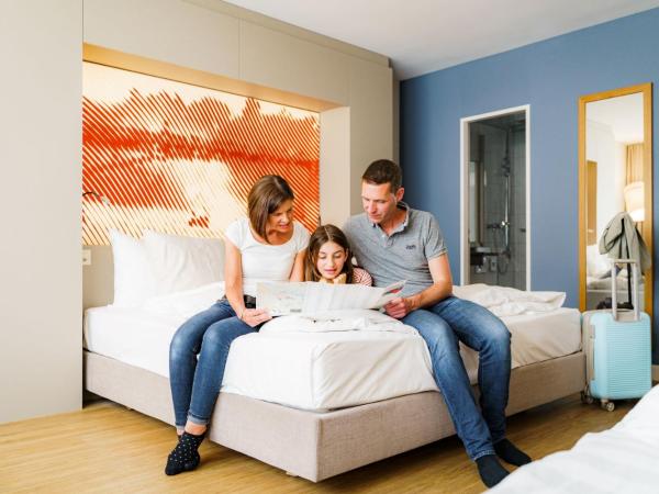 Hotel Wettstein : photo 7 de la chambre chambre familiale