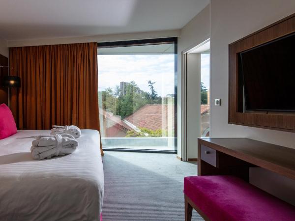 Crowne Plaza Montpellier Corum, an IHG Hotel : photo 1 de la chambre suite avec terrasse