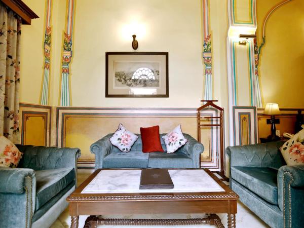Hotel Narain Niwas Palace : photo 5 de la chambre standard double room- free early check in by 3 hours (subject to room availability),complimentary welcome drink,10% discount on food in imperial lancers,10% discount on spa