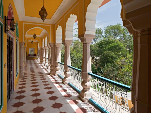 Hotel Narain Niwas Palace : photo 10 de la chambre deluxe double room-  free early check in by 3 hours (subject to room availability),complimentary welcome drink,10% discount on food in imperial lancers,10% discount on spa