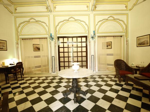 Hotel Narain Niwas Palace : photo 10 de la chambre garden suite- free early check in by 3 hours (subject to room availability),complimentary welcome drink,10% discount on food in imperial lancers,10% discount on spa