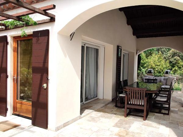 Maison Prestige Saint Tropez by Roberto Geissini : photo 10 de la chambre suite familiale