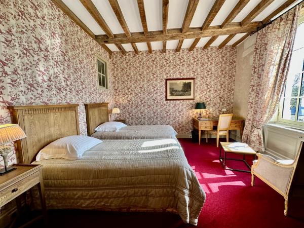 Chateau des Arpentis : photo 3 de la chambre chambre lits jumeaux