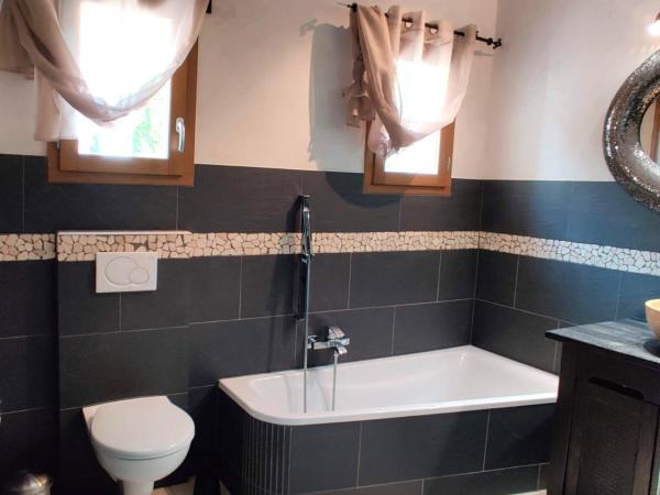 Maison Prestige Saint Tropez by Roberto Geissini : photo 5 de la chambre suite junior deluxe