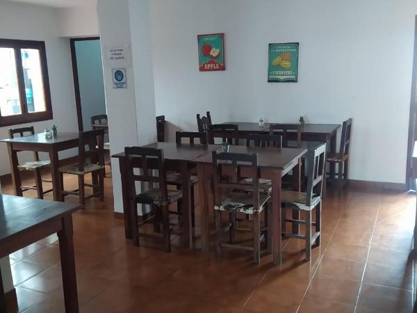 HOSTAL TILIAN : photo 6 de la chambre lit simple en dortoir