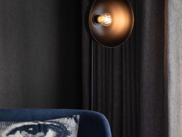 Montcalm East, Autograph Collection : photo 1 de la chambre chambre lit queen-size anything but standard - vue sur ville