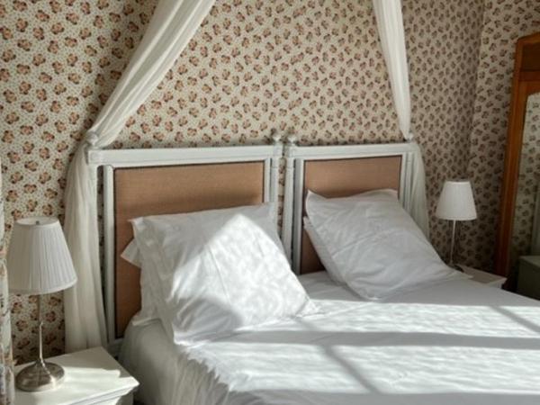 La Villa L'Argentine : photo 9 de la chambre petite chambre double