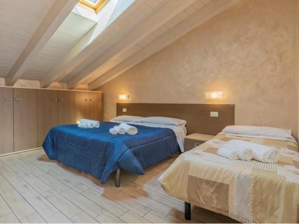 Affittacamere Borgo Roma : photo 1 de la chambre chambre triple