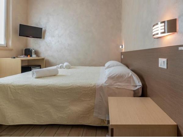 Affittacamere Borgo Roma : photo 3 de la chambre chambre double ou lits jumeaux