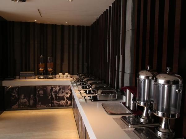 The Nanee Suites : photo 6 de la chambre chambre deluxe double ou lits jumeaux