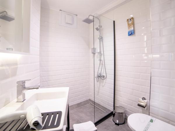 Barin Hotel : photo 4 de la chambre suite avec balcon