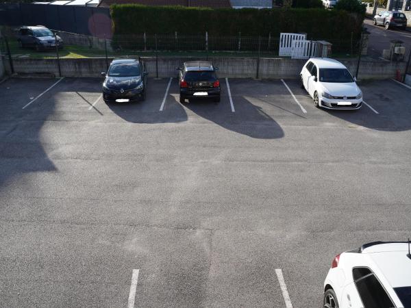 Apparts Confort 87 : photo 7 de la chambre appartement avec balcon