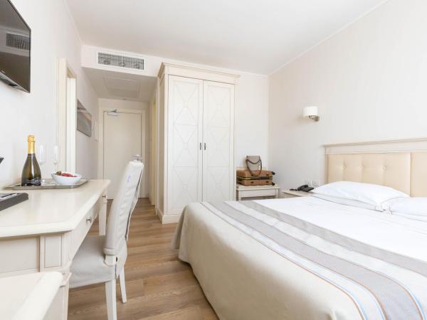 Hotel Catalunya : photo 6 de la chambre chambre double