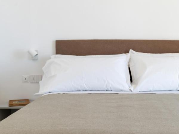 Albergo La Prora : photo 9 de la chambre chambre double avec balcon - vue sur mer