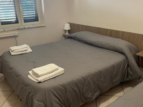 Airport Tourist's Home : photo 4 de la chambre chambre lits jumeaux