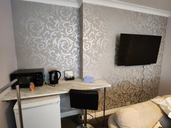 Fox Hollies Shared House : photo 8 de la chambre chambre double avec salle de bains commune